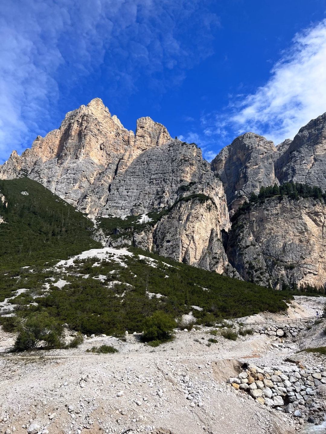 Alta Badia Ilaria Zinzani Yoga e Retreats