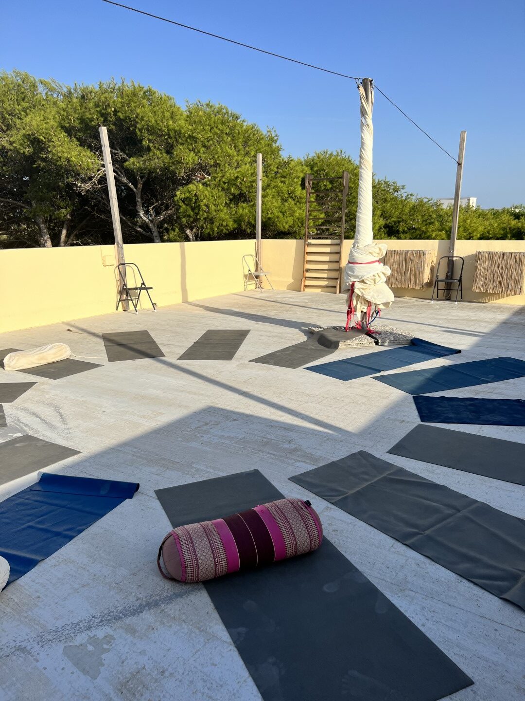 Ilaria Zinzani Yoga Retreats - Favignana