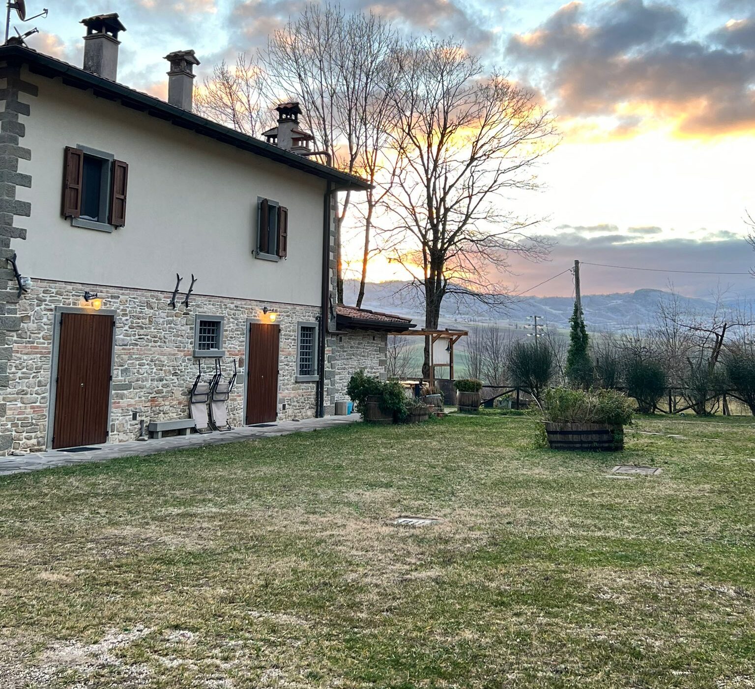 ilaria zinzani yoga retreat santa sofia